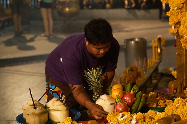 Bangkok la nuit, loy krathong-031